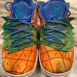 nike kyrie 5 spongebob pineapple house sneakers